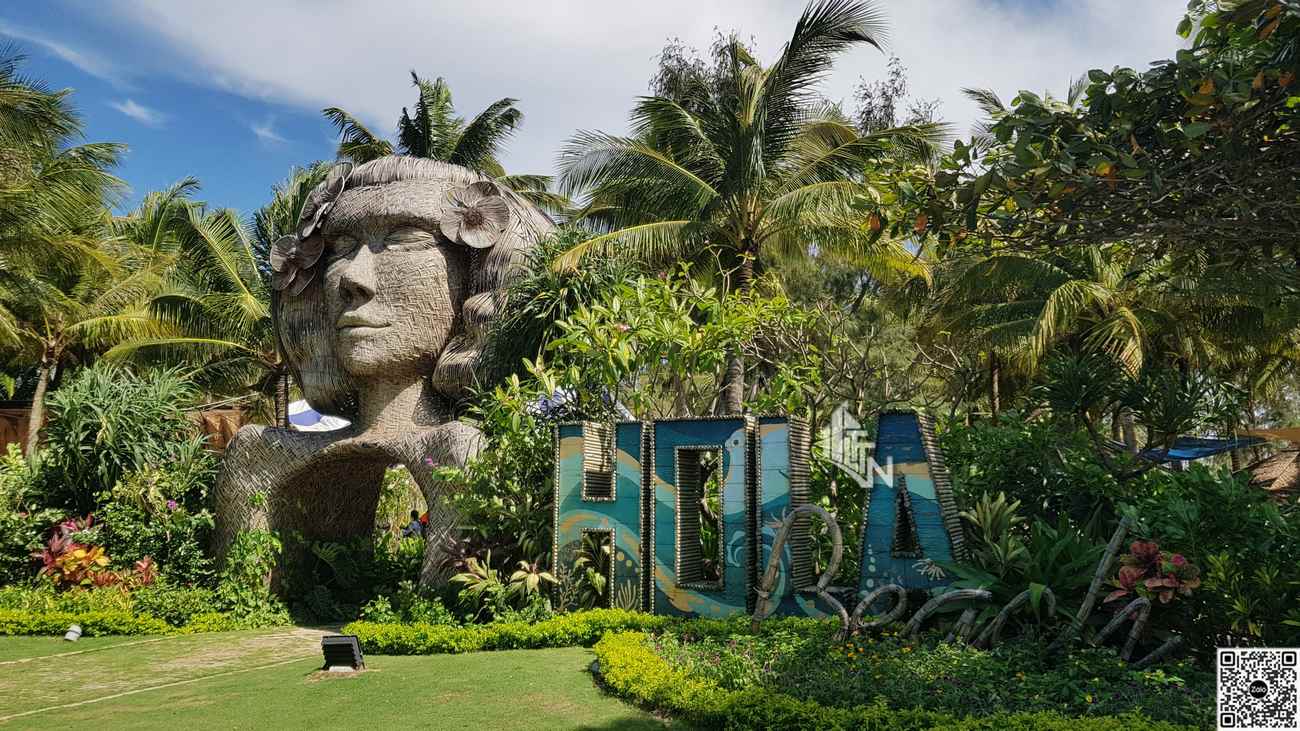 Halo Beach Hòn Lan Thanh Long Bay